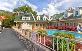 Econo Lodge at The Convention Center Gatlinburg